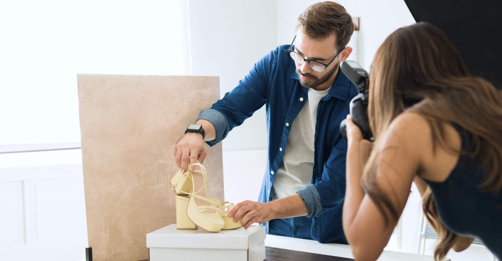 Human Using Product Photo How to take product photos in 2025 | Sell on Amazon - Sell on Amazon